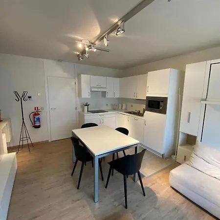 Charming Apartment Near Beach Apartamento *