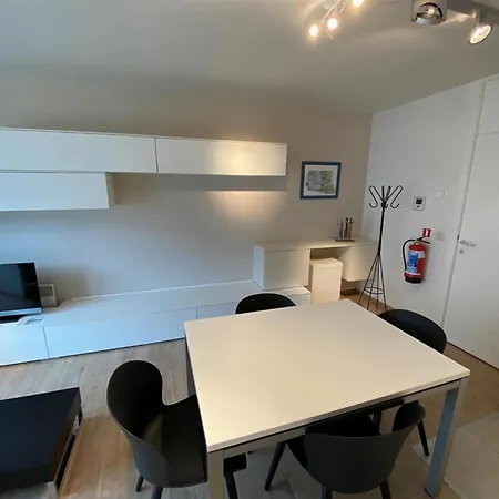 Apartamento Charming Apartment Near Beach De Panne