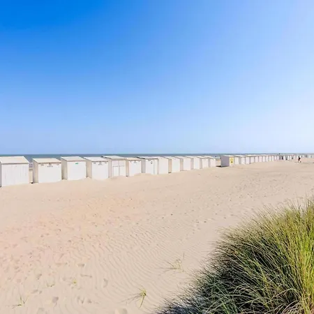 Charming Apartment Near Beach De Panne